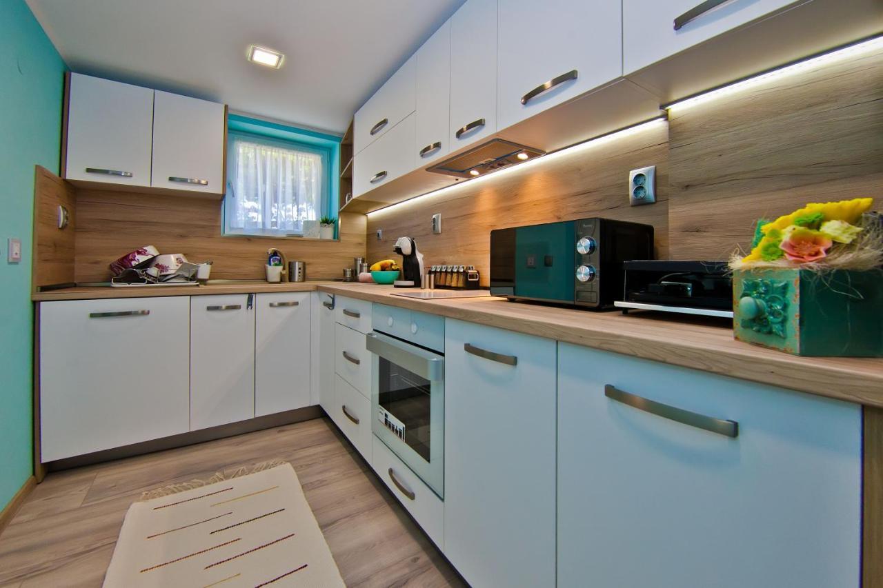 Guest House Stefan Balcic Exterior foto